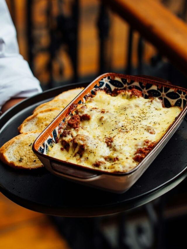 Beginner-Friendly Baking Snacks To Try In Your OTG