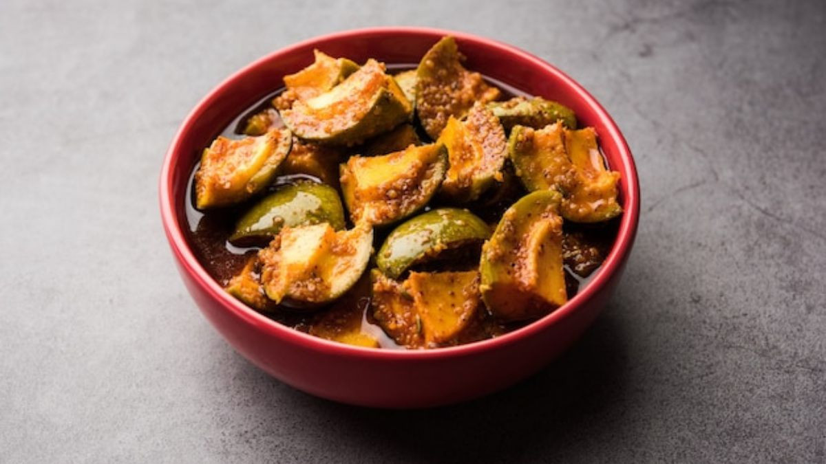 Mango Pickle Varieties: Regional Achaar Types You Have To Try This ...