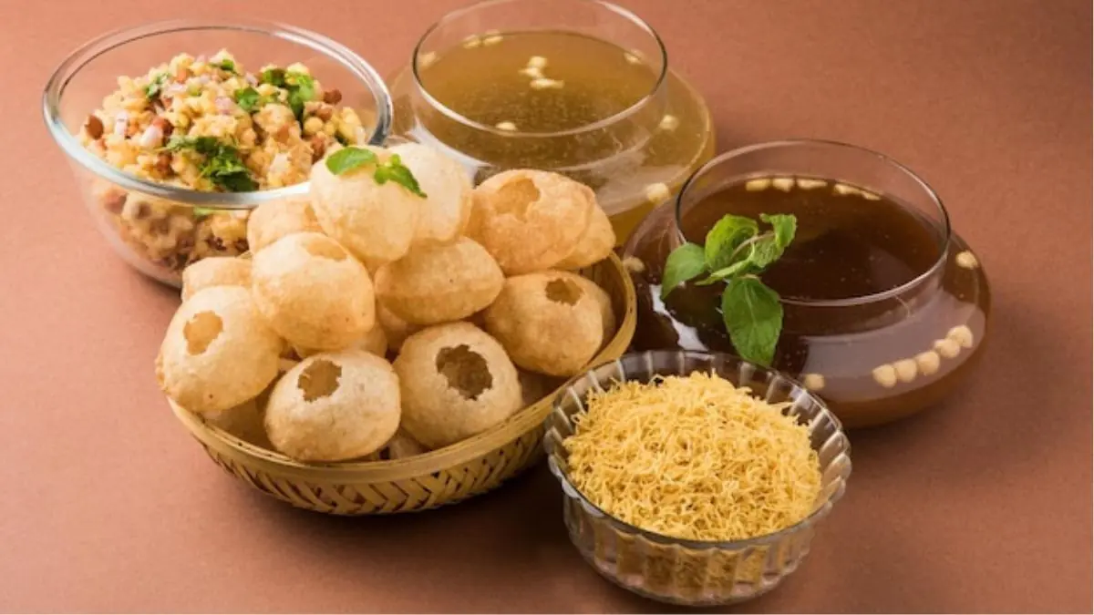 How To Set Up An Engaging Pani Puri Chaat Station At Home
